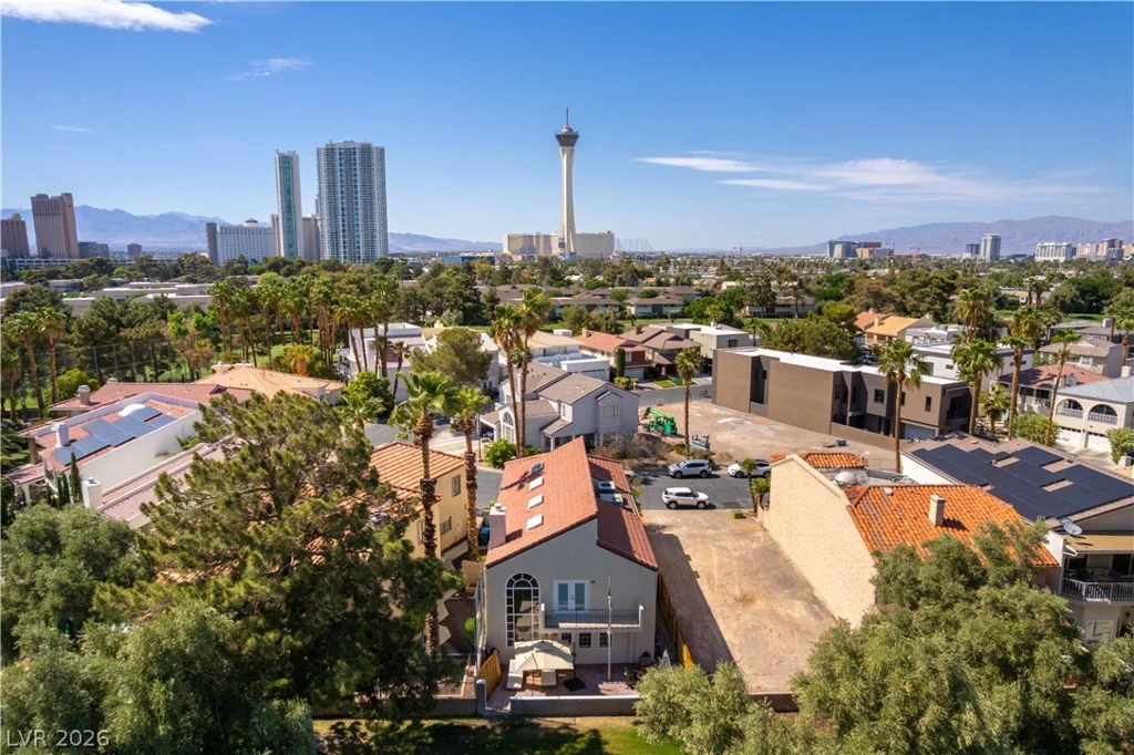 2845 QUEENS COURTYARD, Las Vegas, NV 89109