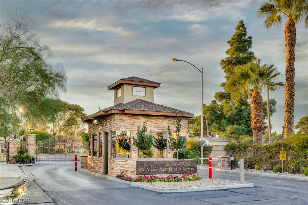 2845 QUEENS COURTYARD, Las Vegas, NV 89109