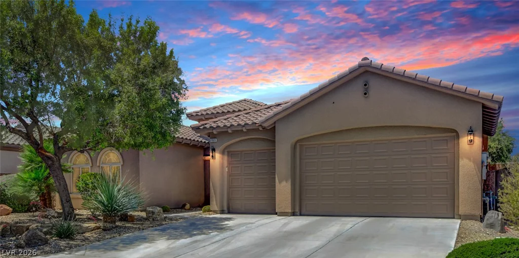 7521 Java Sparrow, North Las Vegas, NV 89084