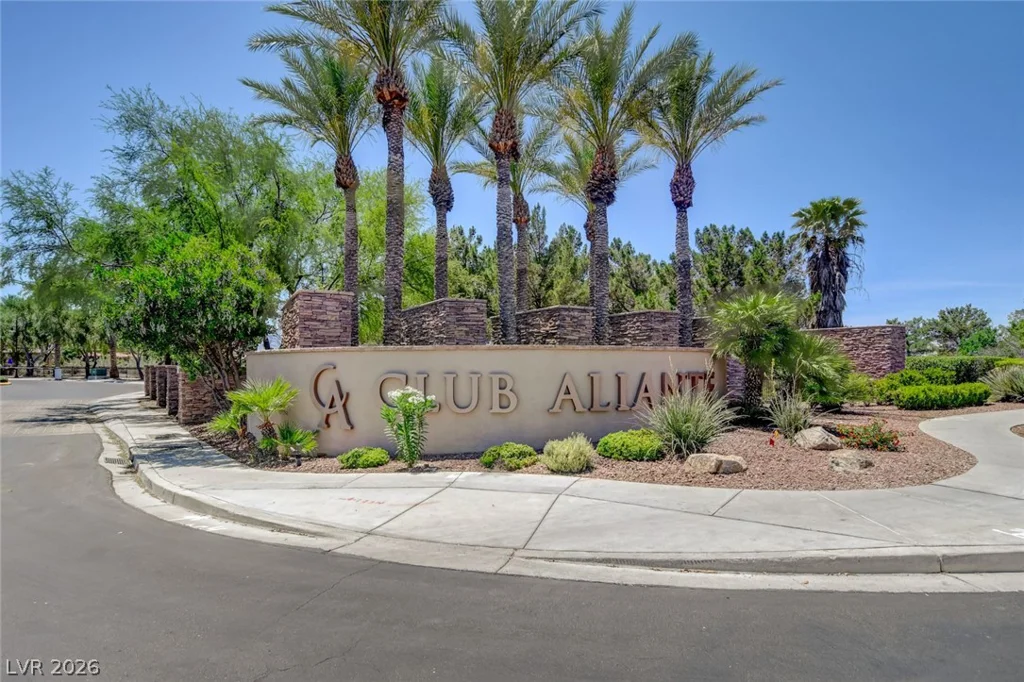 7521 Java Sparrow, North Las Vegas, NV 89084