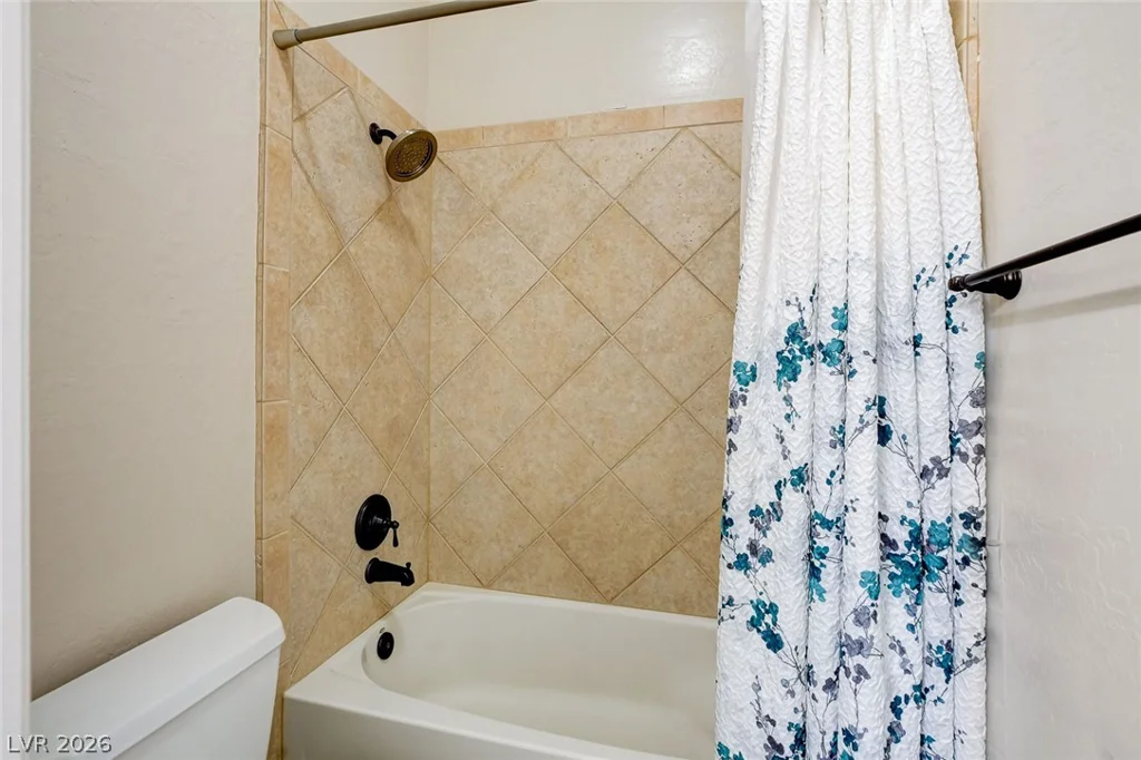 7521 Java Sparrow, North Las Vegas, NV 89084