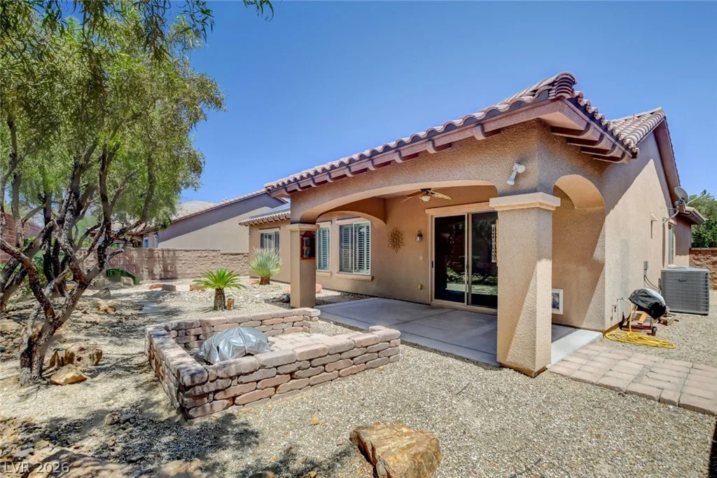 7521 Java Sparrow, North Las Vegas, NV 89084