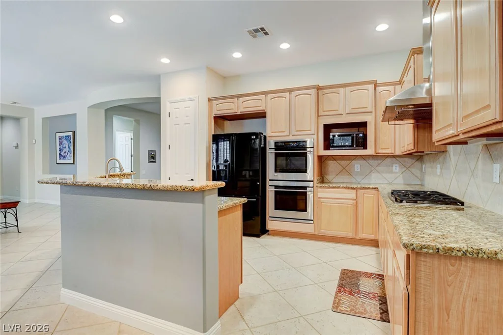 7521 Java Sparrow, North Las Vegas, NV 89084