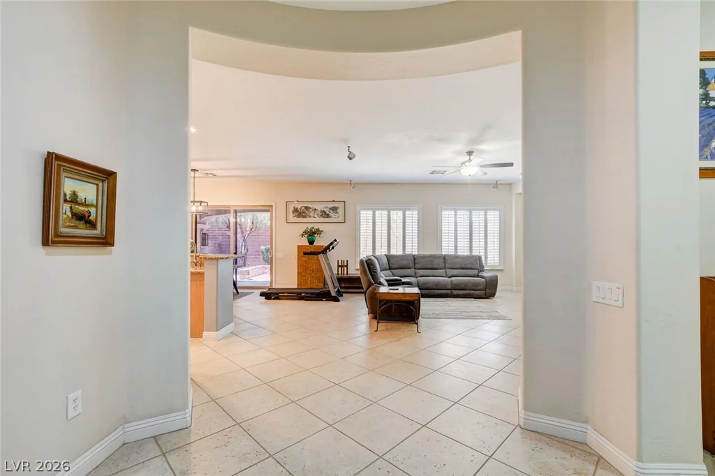 7521 Java Sparrow, North Las Vegas, NV 89084