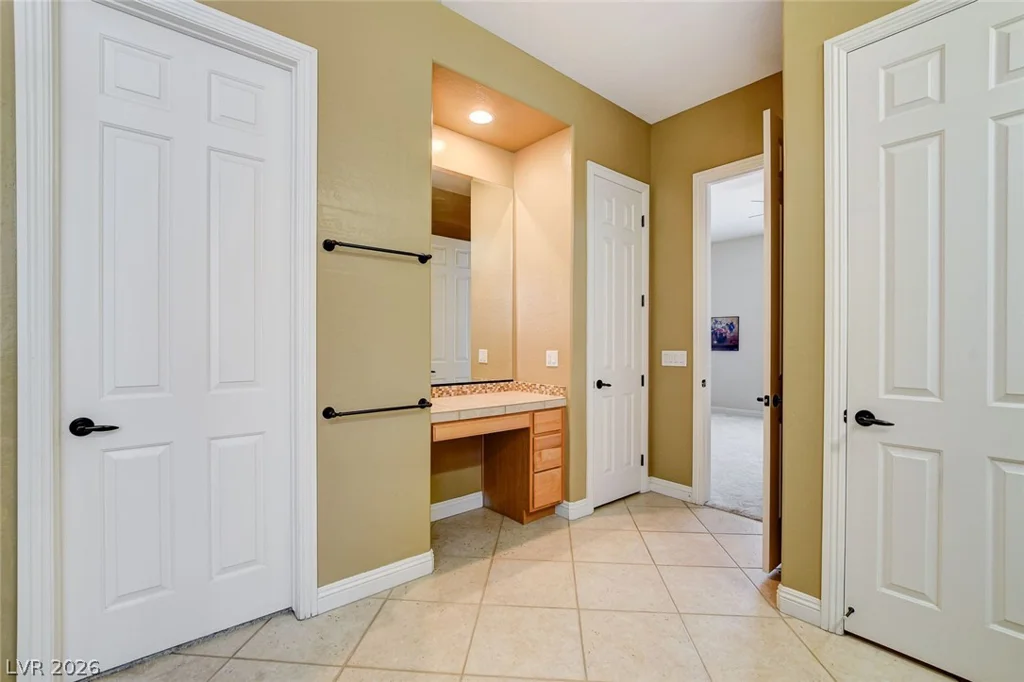 7521 Java Sparrow, North Las Vegas, NV 89084