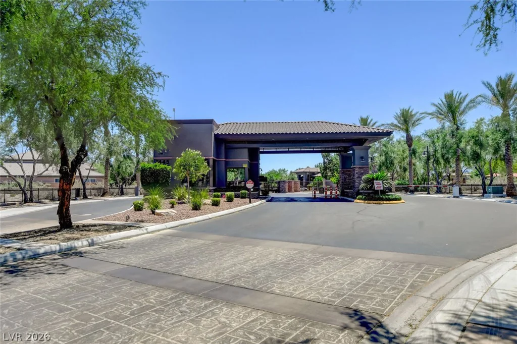 7521 Java Sparrow, North Las Vegas, NV 89084