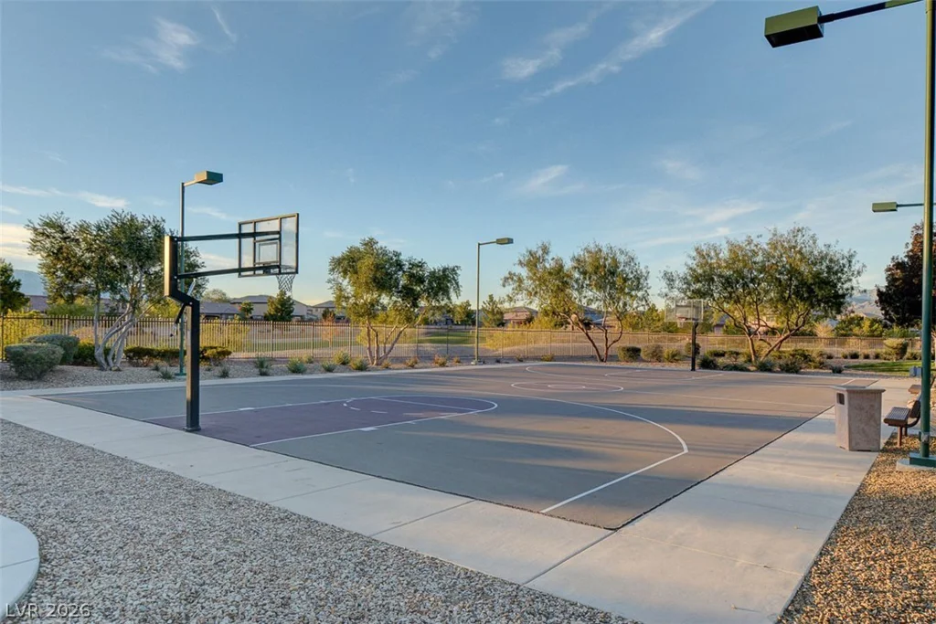 7521 Java Sparrow, North Las Vegas, NV 89084