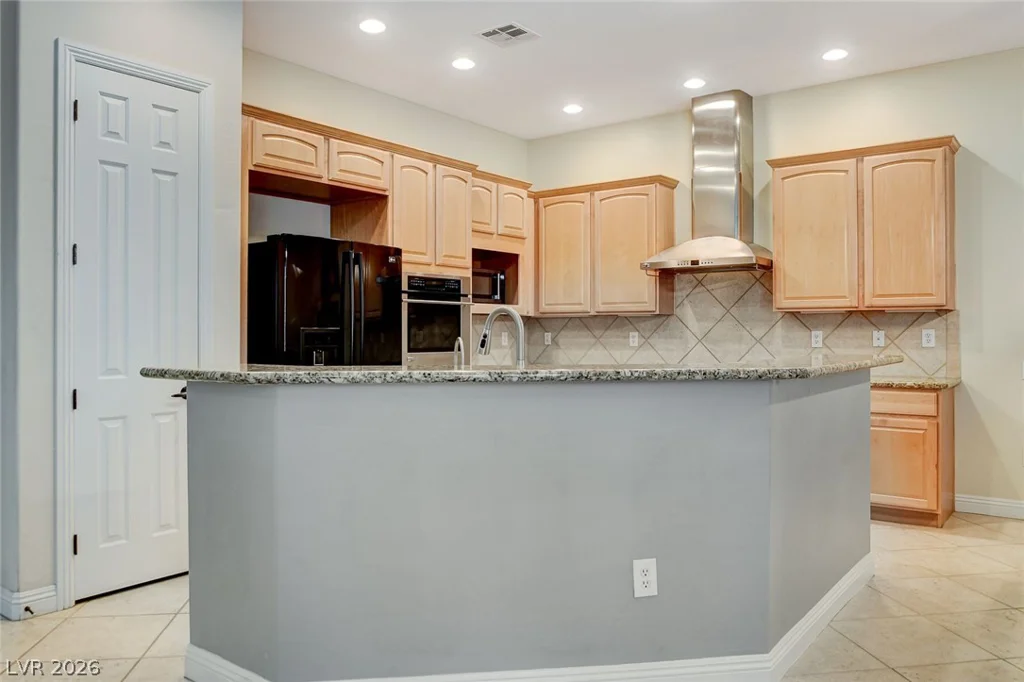7521 Java Sparrow, North Las Vegas, NV 89084