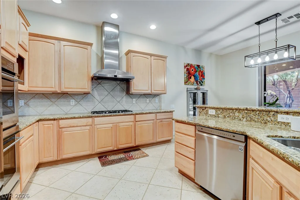 7521 Java Sparrow, North Las Vegas, NV 89084