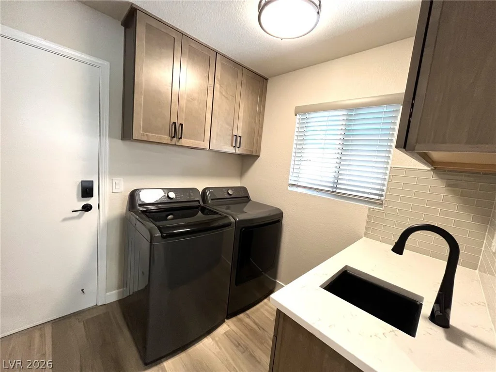 8912 Meadowood, Las Vegas, NV 89134