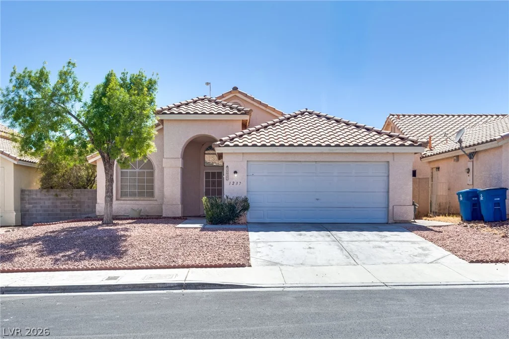 1237 Taramar, North Las Vegas, NV 89031