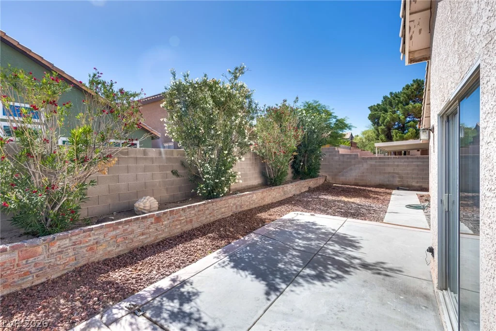 1237 Taramar, North Las Vegas, NV 89031