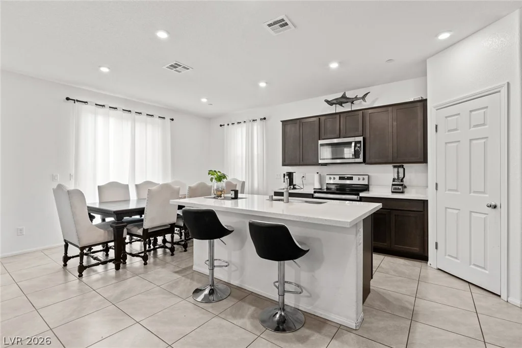 1948 Nitida, Las Vegas, NV 89106