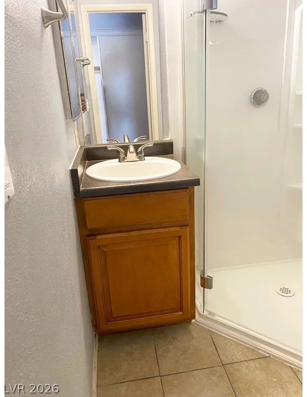 797 Harmon, Las Vegas, NV 89119