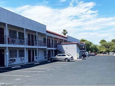 797 Harmon, Las Vegas, NV 89119