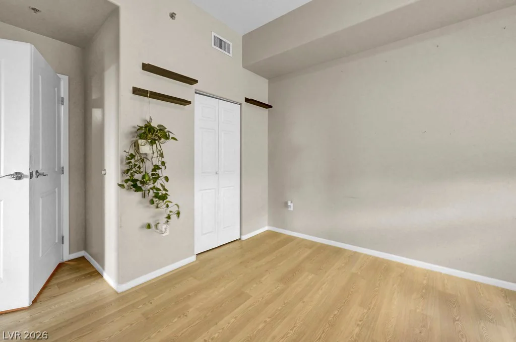 8255 Las Vegas, Las Vegas, NV 89123