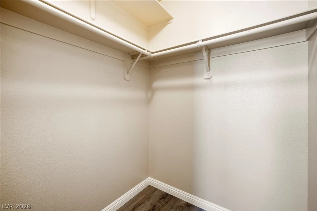 8572 Shady Pines, Las Vegas, NV 89143