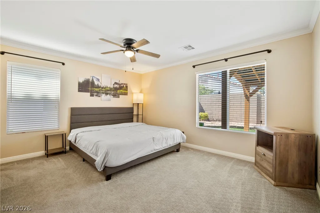 8572 Shady Pines, Las Vegas, NV 89143
