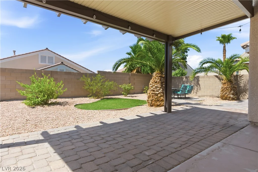 117 Elks Peak, North Las Vegas, NV 89084
