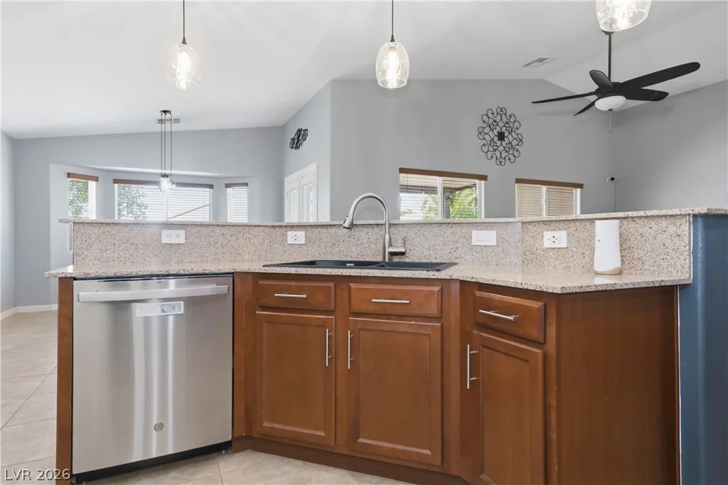 117 Elks Peak, North Las Vegas, NV 89084