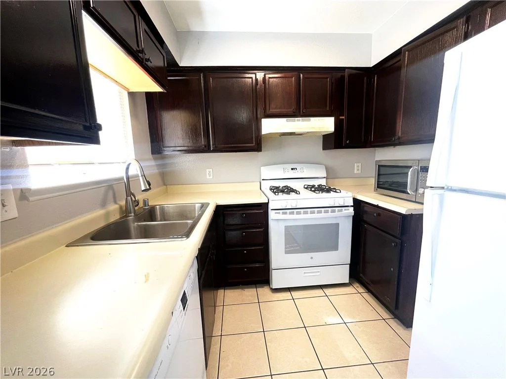 515 Chandler, Henderson, NV 89014