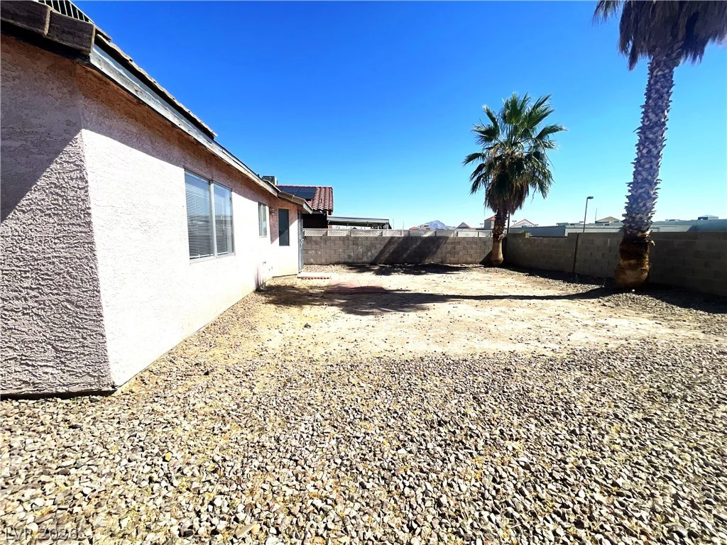 515 Chandler, Henderson, NV 89014