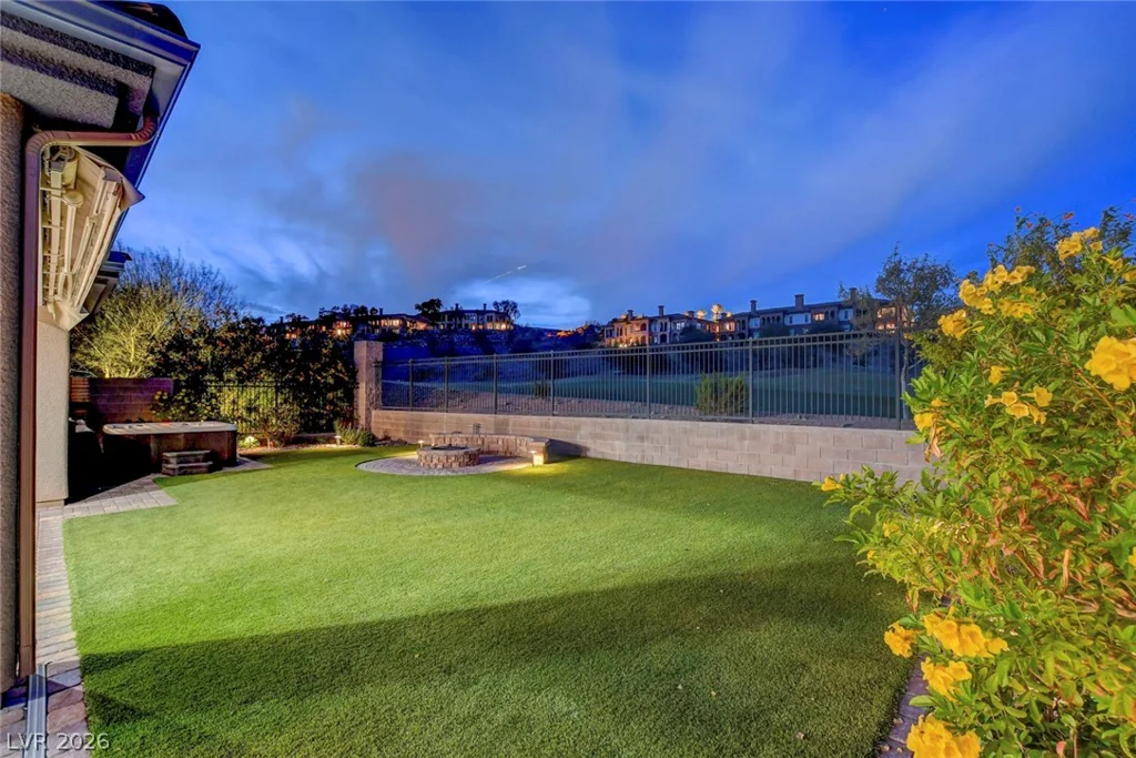 64 Reflection Cove, Henderson, NV 89011