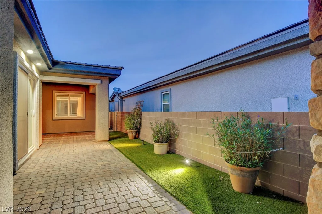 64 Reflection Cove, Henderson, NV 89011