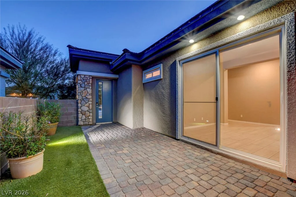 64 Reflection Cove, Henderson, NV 89011