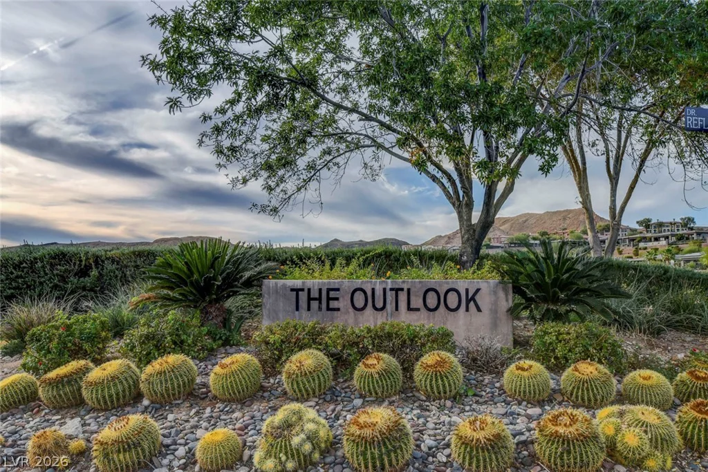 64 Reflection Cove, Henderson, NV 89011