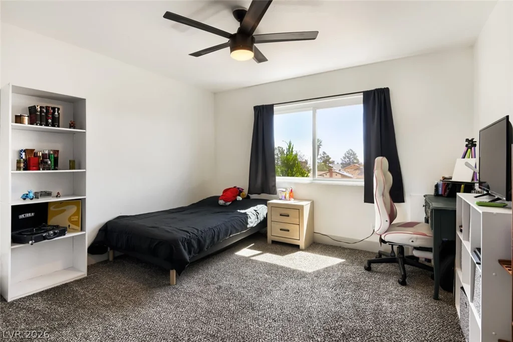 345 Warmside, Las Vegas, NV 89145