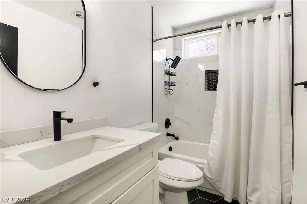 345 Warmside, Las Vegas, NV 89145