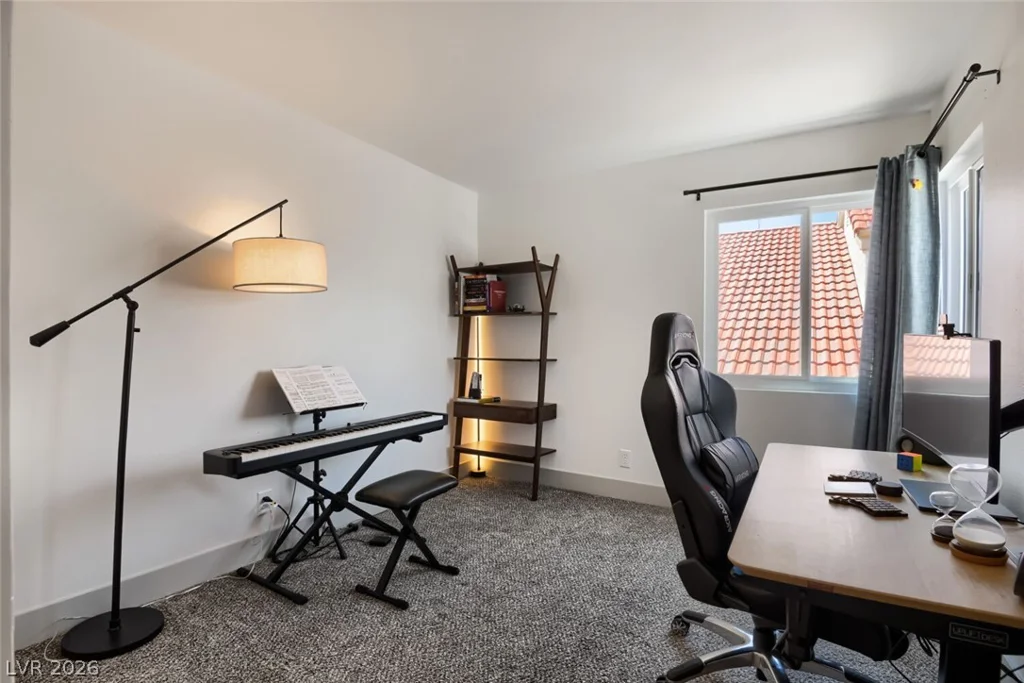345 Warmside, Las Vegas, NV 89145