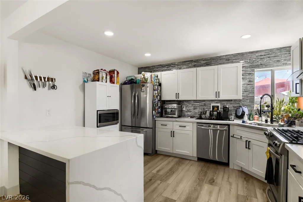 345 Warmside, Las Vegas, NV 89145
