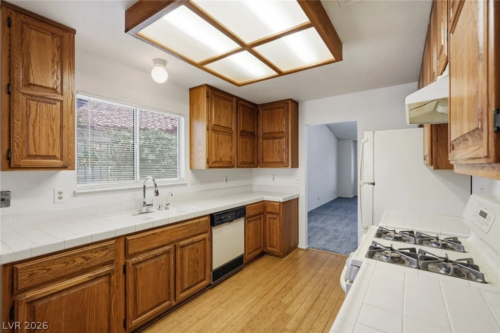 3004 Olivegrove, Las Vegas, NV 89108