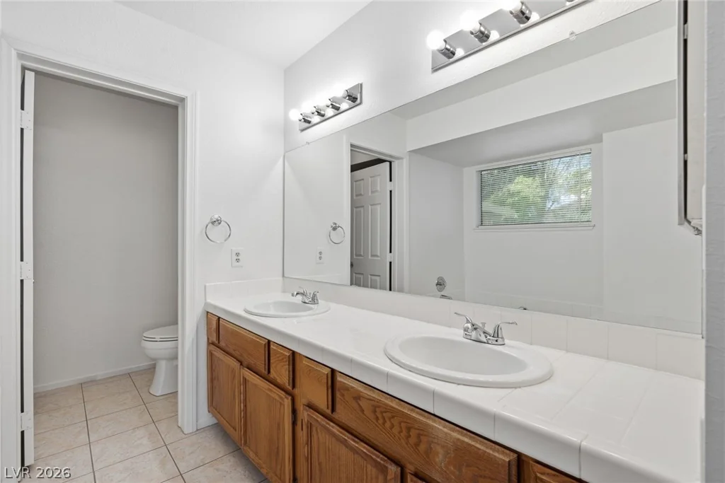 3004 Olivegrove, Las Vegas, NV 89108