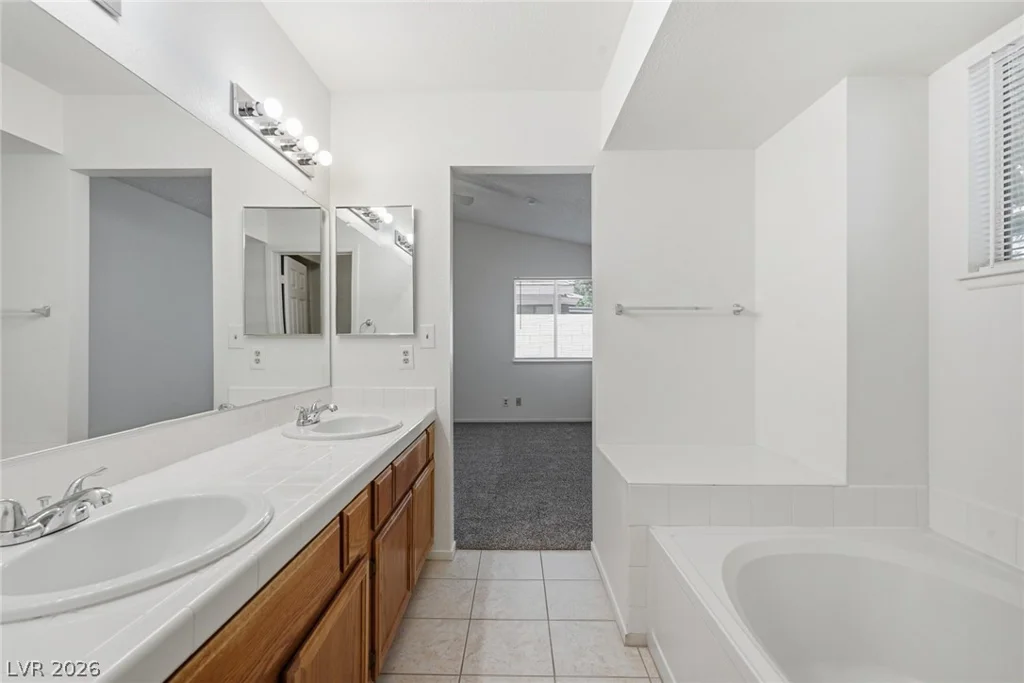 3004 Olivegrove, Las Vegas, NV 89108