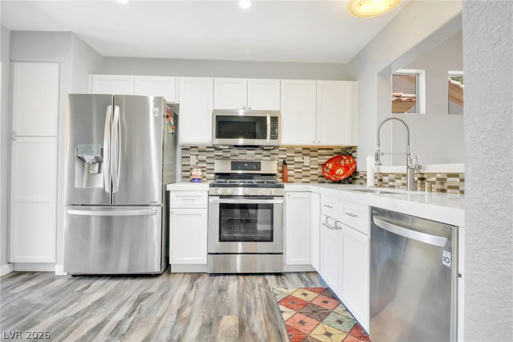 3012 Isaac River, Las Vegas, NV 89134