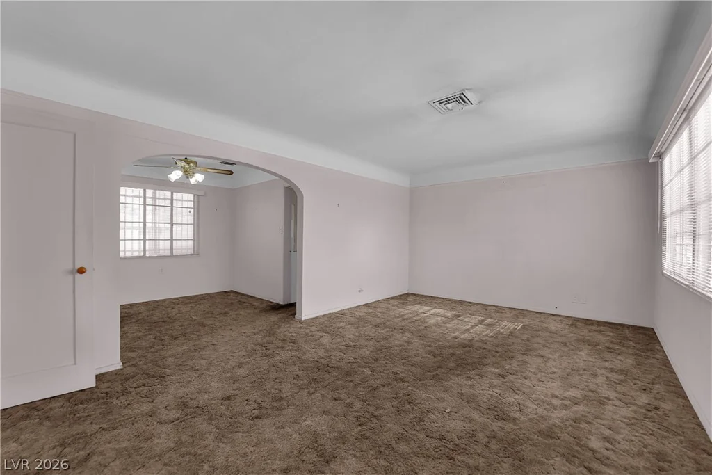 433 10th, Las Vegas, NV 89101