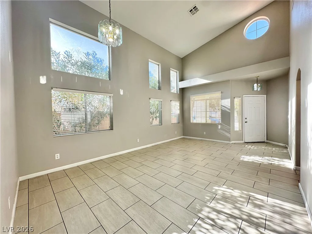 8316 Windchase, Las Vegas, NV 89129