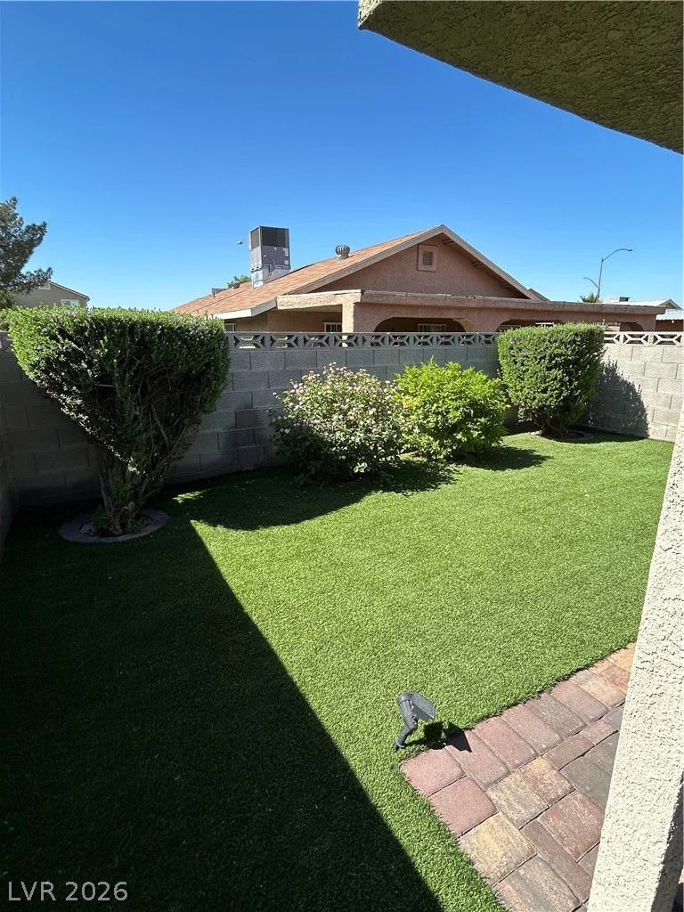 4413 Cool Valley, Las Vegas, NV 89110