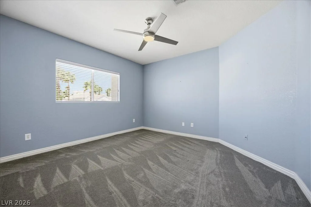 8105 Lake Hills, Las Vegas, NV 89128
