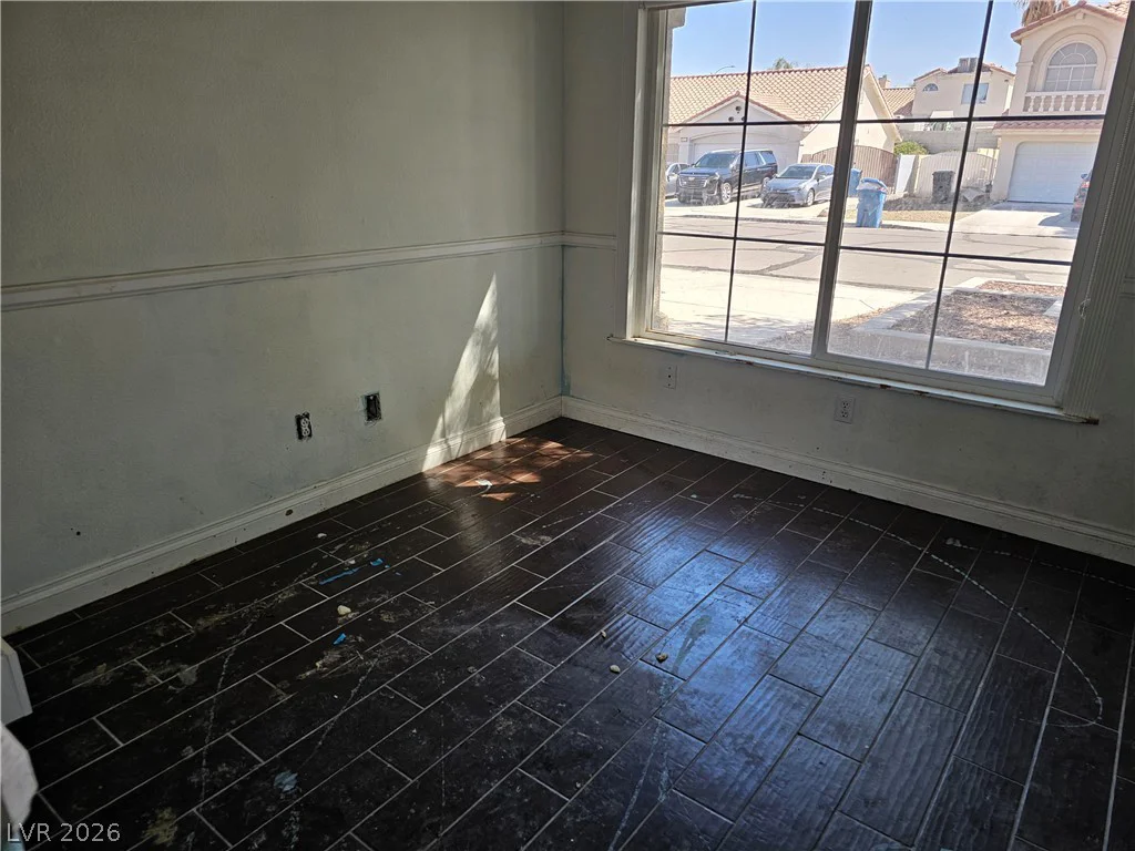 1510 Silver Point, Las Vegas, NV 89123