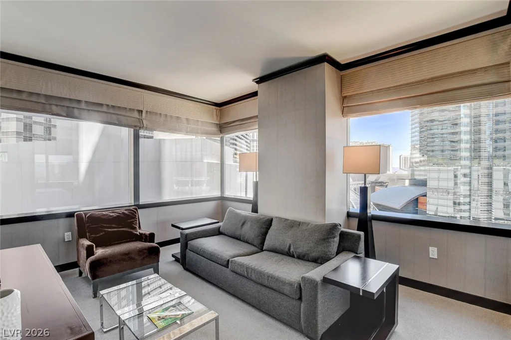 2600 Harmon, Las Vegas, NV 89158