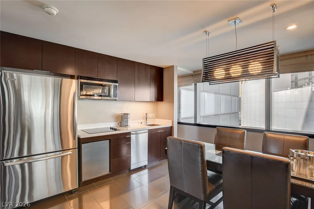 2600 Harmon, Las Vegas, NV 89158
