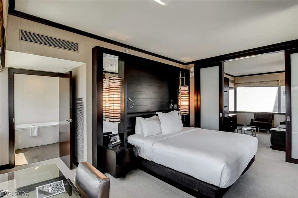 2600 Harmon, Las Vegas, NV 89158