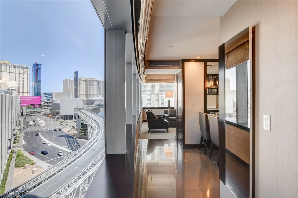 2600 Harmon, Las Vegas, NV 89158