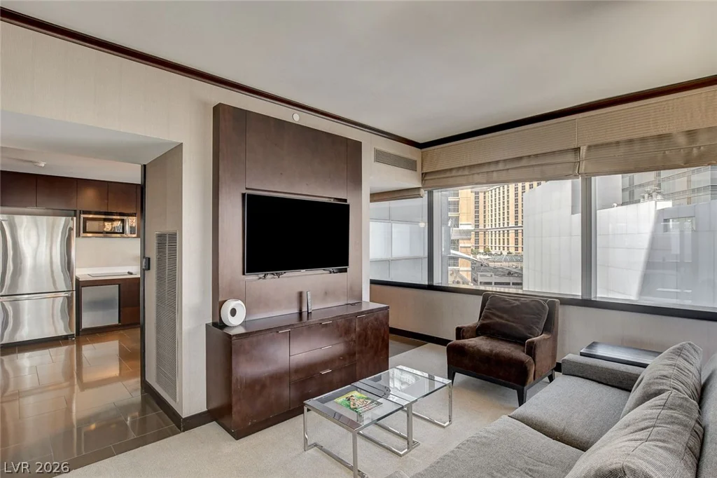 2600 Harmon, Las Vegas, NV 89158
