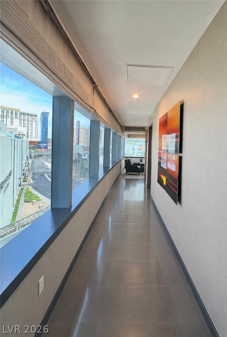 2600 Harmon, Las Vegas, NV 89158