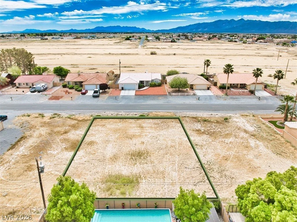 3725 Mount Charleston, Pahrump, NV 89048